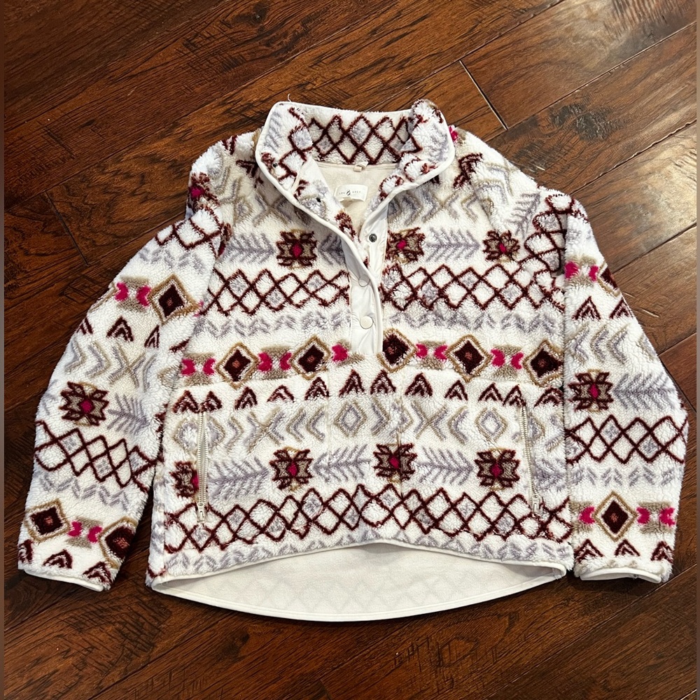 Lou &Grey Sherpa pullover. Womens size S.